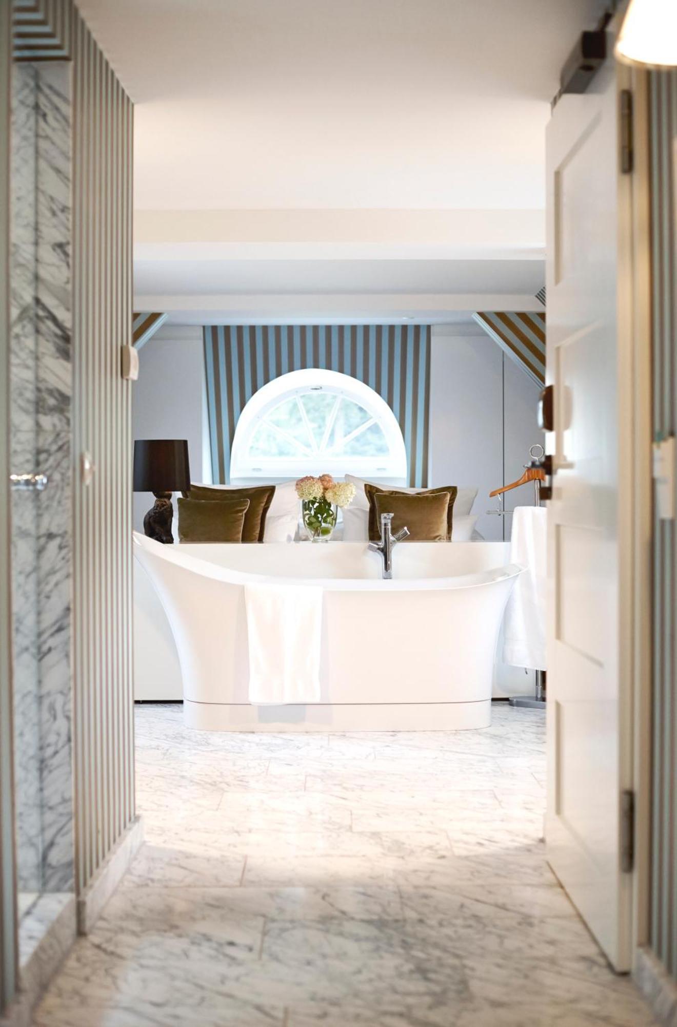 Junior Suite,570296430:JPEG